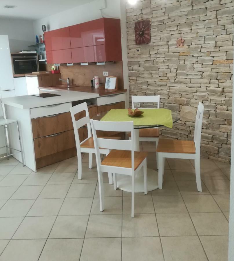 Apartma Zalka Izola Kültér fotó